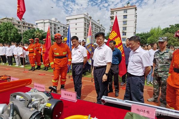 雅安2021防灾减灾周-泰豪·bifa·必发03.jpg
