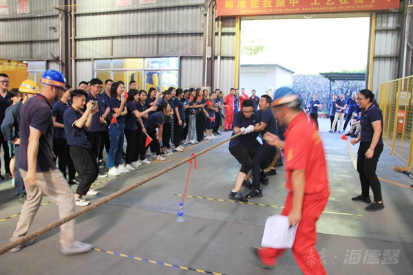 泰豪·bifa·必发2021年“聚力杯”拔河角逐02_副本.jpg 泰豪·bifa·必发2021年“聚力杯”拔河角逐02_副本.jpg